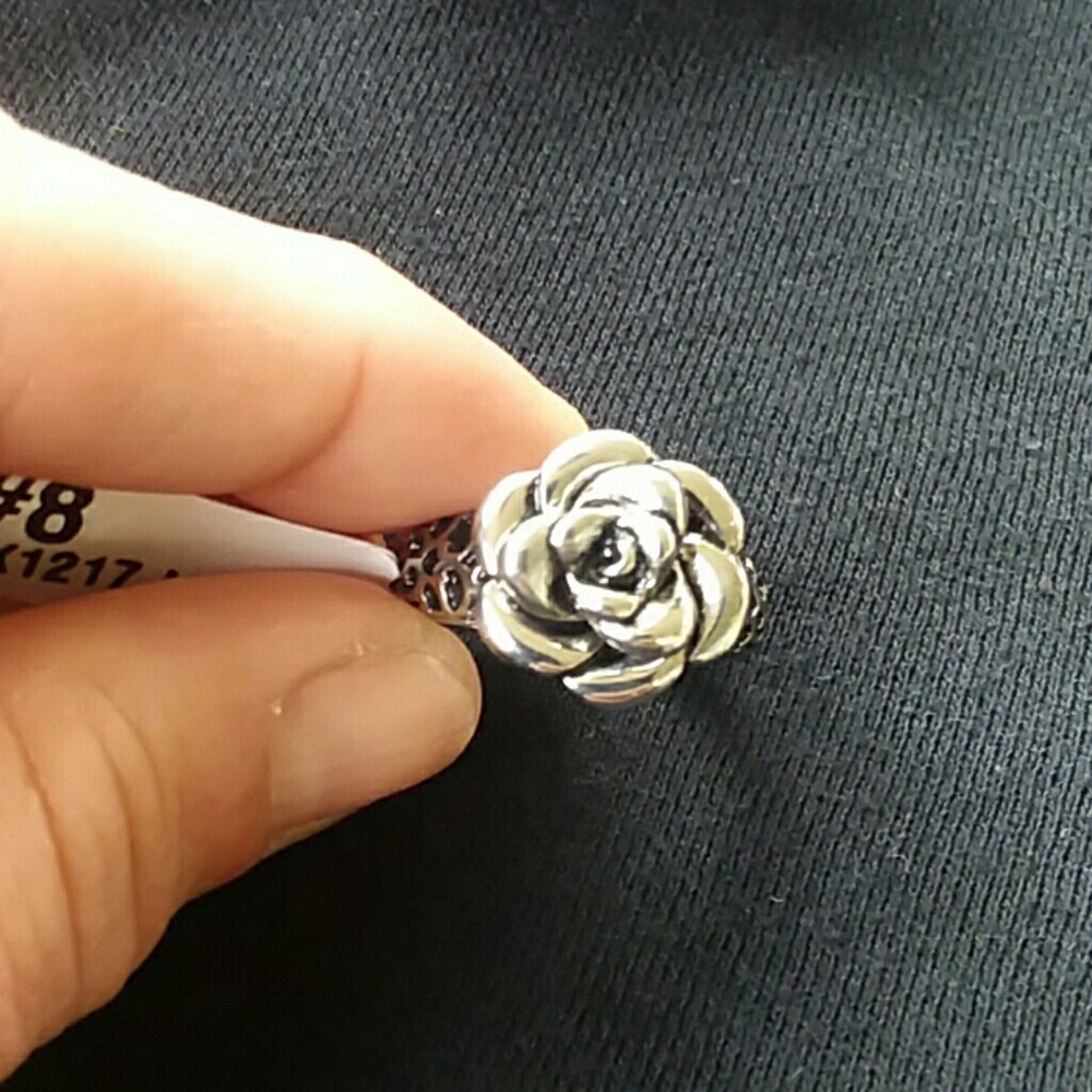 Sterling silver rose ring